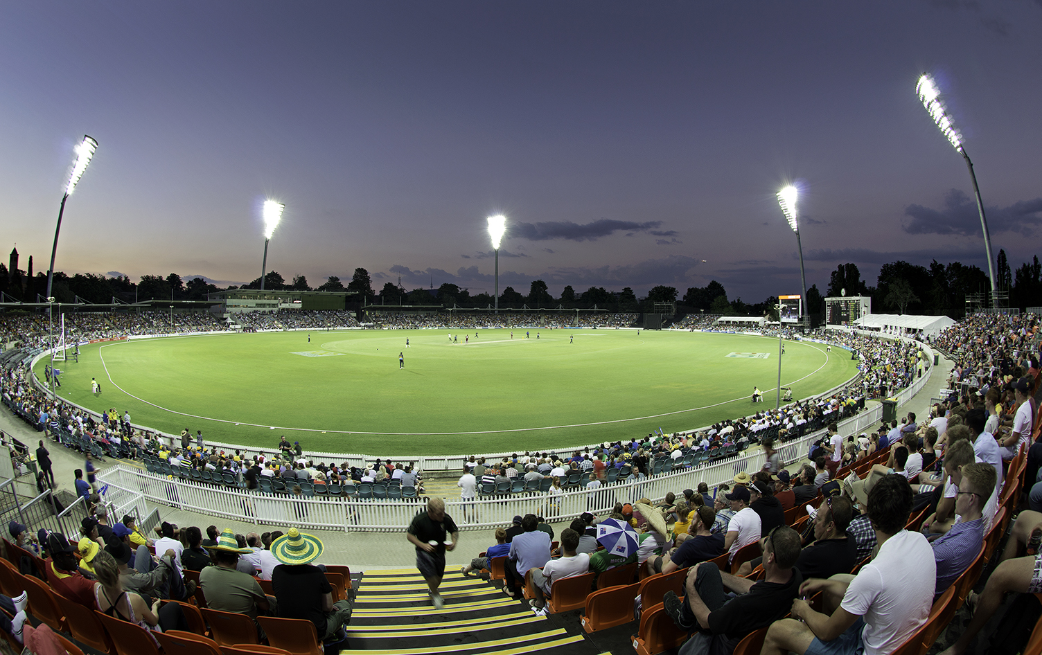 Custom headframe and mast design at Manuka Oval, Canberra